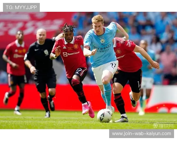 德布劳内原地精准直塞送出绝妙助攻