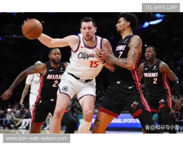 热火内线协作形成强悍攻势