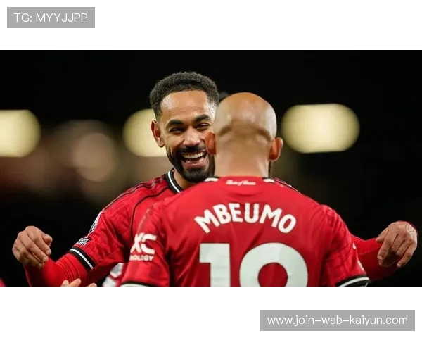 曼联全力备战热刺，卡里克迎接英超挑战