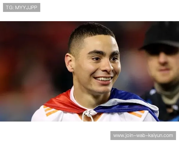 纽卡斯尔采用高位逼抢新模式,阿尔米隆贯穿全场 纽卡斯尔采用高位逼抢新模式,阿尔米隆贯穿全场